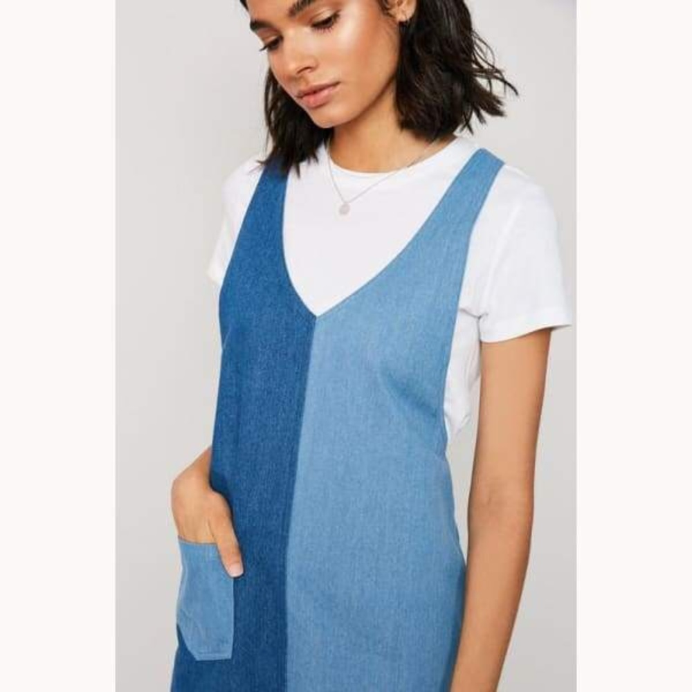 H&M | NWT - H&M DIVIDED - Y2K Two-Toned Denim Halter Mini Dress - SIZE: 2